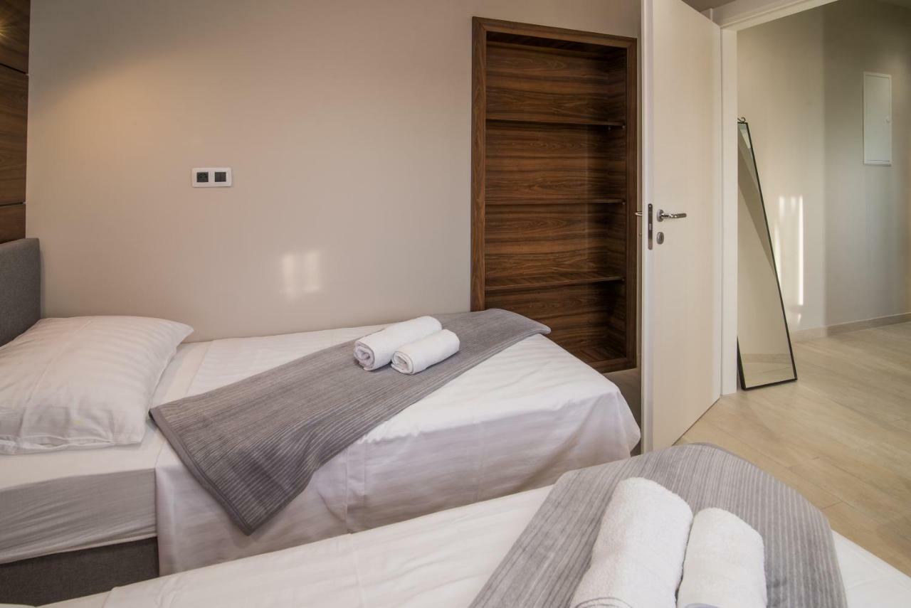 Luxury Apartment Imperia 크르크 외부 사진